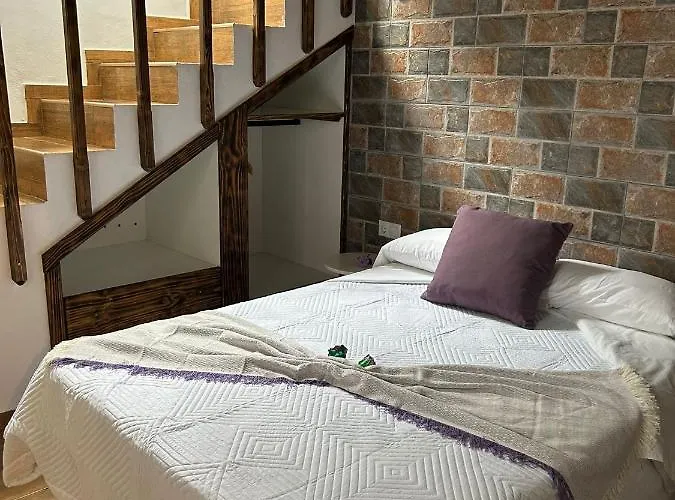 Tradicional Casa Canaria Con Piscina Y Vistas Al Teide