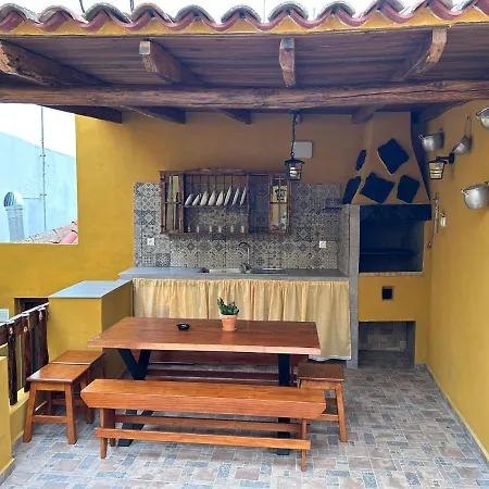 Tradicional Casa Canaria Con Piscina Y Vistas Al Teide Icod De Los Vinos