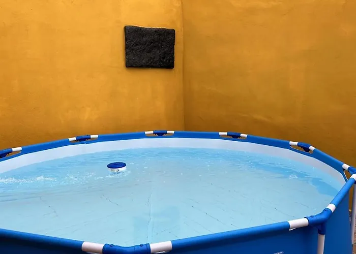 Tradicional Casa Canaria Con Piscina Y Vistas Al Teide