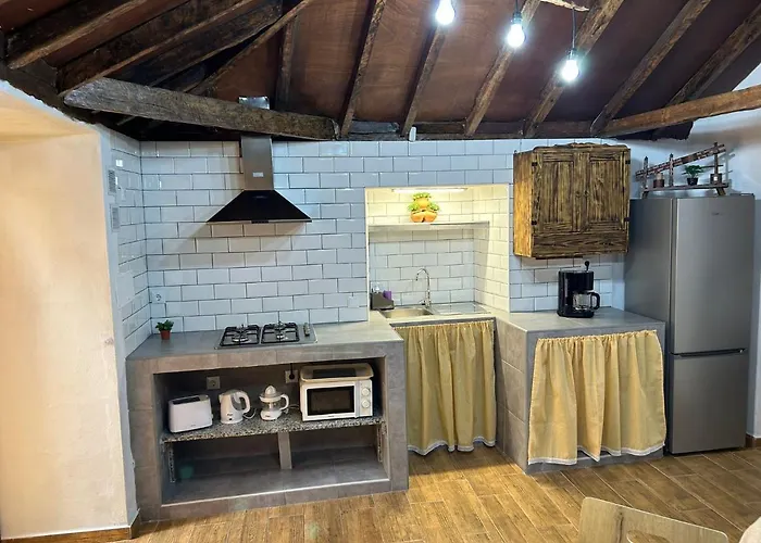 Tradicional Casa Canaria Con Piscina Y Vistas Al Teide Icod De Los Vinos